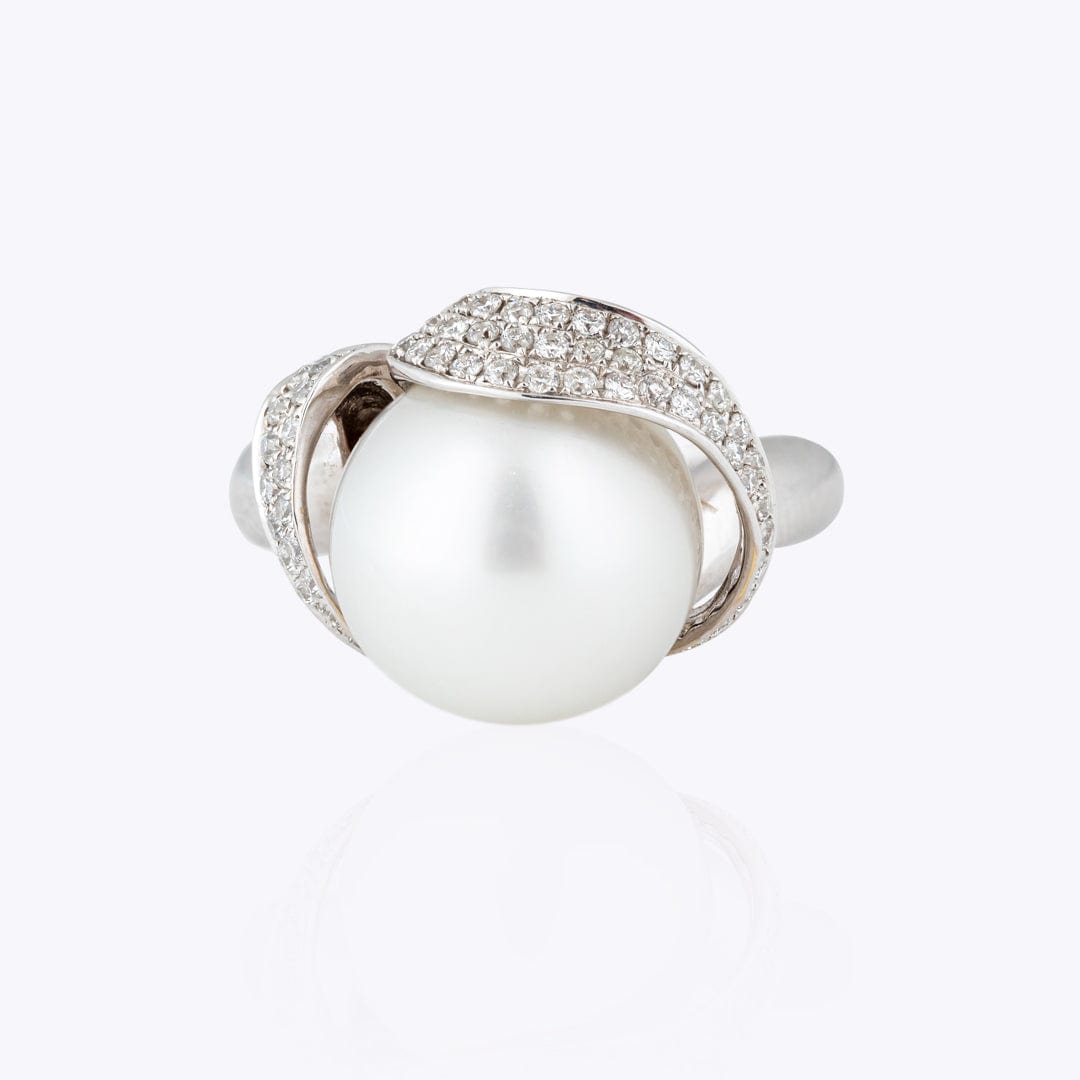Diamond Pearl Ring - M.Fitaihi